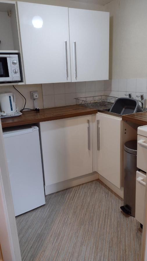 The Kathrene Apartment Fleetwood Bagian luar foto